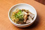 青唐辛子の青から豚まぜそば（白湯麺屋）