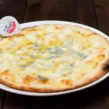クアトロフォルマッジ(5感 千住大橋店)