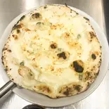 クアトロフォルマッジ（PIZZA＆CAFE TANTON）
