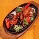 牛肉オイスターソース鉄板焼き（福餃子）