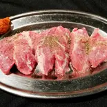 カシラ（炭火焼ホルモン焼肉専門店 ホルモン二郎）