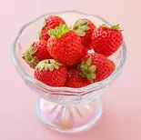 冷凍フルーツ(いちご)（アサイーボウルとグリークヨーグルトbeauty 仙台店）