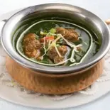 ほうれん草マトンカレー Sag Mutton Curry（SATYA）