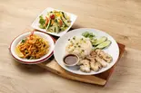 女性支持率No.1!カオマンガイ&パッタイDeli(Kao man gai & Padthai bento)(タイ&インド 神楽坂エスニック CARAVAN SAPANA(キャラバンサパナ))