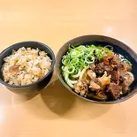 牛すじうどん定食（【濃厚鰹ダシ】天八うどん どんでん）