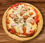ソーセージときのこのピザ(自家製ピザの新美家)
