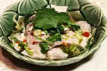 豚バラ肉のレモン風味（お好み焼き ふきのとう/タイ料理 サバイサバイ）