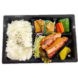 スモークポーク弁当（肉専門店 杉本）