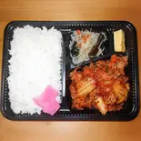 豚キムチ弁当（おかん家）