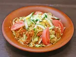 スパイシーチキンサラダ spicy chicken salad（インド料理＆バー サッカール）