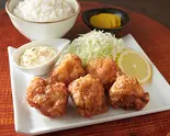 濃厚！タルタル鶏からあげ弁当 〜タルタルソース付き〜（豚でもない生姜焼きっ！！ 西新5丁目）