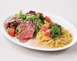 炙りたらこと大葉の明太子スパゲッティ＆ローストビーフサラダ（グラッチェガーデンズ 練馬土支田店）