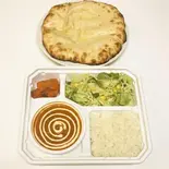 チーズナン弁当ボックス(Cheese Naan Bento Box)（インド料理 エベレストフレバーズ）