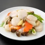 季節野菜とホタテ炒め(龍城飯店)