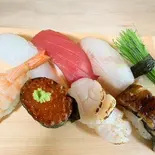 にぎり盛り合わせ（楽多寿司）