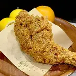 韓国黒コショウチキンレッグ(Mom's チキンバーガー上野店)