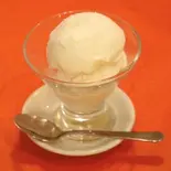 アイスクリームカティ ココナッツアイスクリーム Coconut Milk Ice Cream（タイレストラン アロイ）