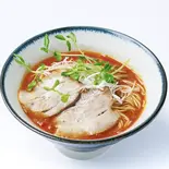 トマトラーメン（豚骨ラーメン かっちゃん）