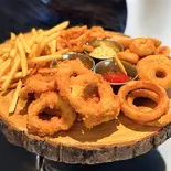揚げ物パラダイス（BEARD-AMERICAN ROOFTOP）