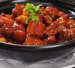 大枣红烧肉 三段肉の煮込み（ビャンビャン麺 朋友）