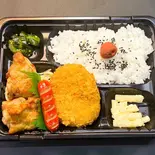 カラコロ弁当（お弁当のマルクラ）