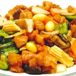 鶏肉の五目旨煮/Stuffed chicken with eight delicacies(中華料理 龍門)