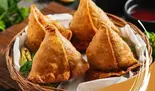 サモサ(4個)(VEGE KITCHEN & BAR)