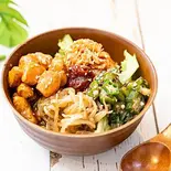 【癖になる】たっぷり野菜+タッカルビビビンバ（健康増進野菜たっぷりビビンバ食堂〜BIBIMOG〜博多店）