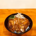 新疆風スパイシー鶏肉丼（郷香源）