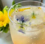 ピーチフラワーソーダ（Petite notes for Flower shop ＆ cafe）