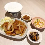 自家製 豚の生姜焼き定食  Ginger Pork Set（栄養モンスター.）