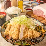 モモカツ定食 竹200g（とんかつ・牛カツ 油屋）