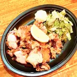 自家製鶏モモ唐揚げ（ダイニングバー マルベリ）