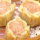 シュウマイ3個(けいぐん飯店)