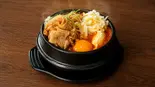 チーズ豚カルビスンドゥブうどん（ソウル美彩スンドゥブ）