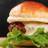 和牛テリマヨバーガー（smash＆shake burger）