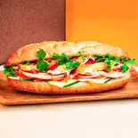 目玉焼きバインミー Fried Egg Banh Mi(BANH MI XIN CHAO 池袋店)