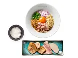 五種のチャーシュー 地鶏醤油まぜそば ミニ飯付(レンジ加熱可)(maren 北新地本店)