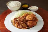 大人の旨辛 豚生姜焼き100g＆生姜マヨ鶏からあげ 5個 弁当 〜オリジナル生姜マヨネーズ付き〜（豚でもない生姜焼きっ！！ 西神奈川3丁目2号店）