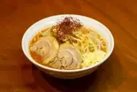 ピリ旨ラーメン並 (200g)（我が豚は天地とひとつ）