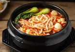 过桥米线 雲南ライスヌードル（ビャンビャン麺 朋友）