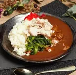 豚しゃぶほうれん草カレー（牛煮込みカレー専門店 Kamata Curry）