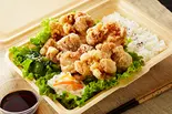 特製から揚げ弁当（炭香る親子丼『鶏々々』 西新宿7丁目店）