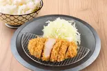 熟成ロースかつ弁当（鶏天豚天 通天道 津田沼店）