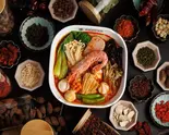 店長おすすめ！麻辣湯スープ（麻辣湯俱楽部 恵比寿店）