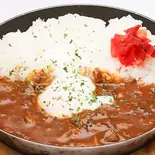 牛すじ煮込みカレー（のみくいや 榮菜）
