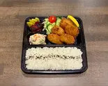 カキフライ弁当(縁鳥酒場)