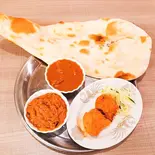 チキンティッカ2p 2カレーセット(Chicken Tikka 2p with 2 Curry Rice or Nan Set)（本格カレースターケバブ ビリヤニ ハラル専門店）