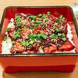 サムギョプサル丼 삼겹살덮밥（チキンなら）