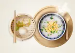お粥セット - 「鮭と鶏肉お粥」<北海道産>、点心2種（3米3下北沢店-お粥と点心専門店）